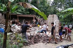 Rumah Lansia di Kulonprogo Roboh Usai Diguyur Hujan Deras