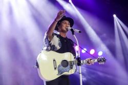 Pecah! Anji Sukses Bikin Penonton Nyanyi Bareng di Sound of Love The Festival