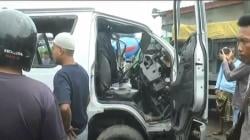 Elf Rombongan Santri Rembang Tabrak Truk Parkir di Jalur Pantura, 8 Orang Luka Parah