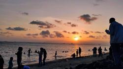 Pantai Sebalang, Destinasi Pilihan untuk Berlibur di Akhir Pekan 