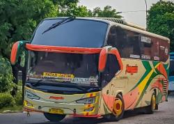 Kisah Pemilik PO Menggala Pilih Keluar dari PNS, Mendapat Julukan Pak Bus