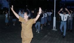 Mundur 30 Menit, Masuk Sekolah di NTT Kini 05.30 Pagi