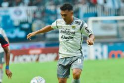 Persib Berambisi Kejar PSM, Maung Bandung Siap Kerja Keras Lawan Persik<