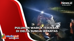 Debit Air Tinggi, Puluhan Warga Terjebak di Delta Sungai Brantas saat Cari Ikan