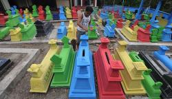 Hilangkan Kesan Seram, Makam TPU Jetis Dicat Warna-warni