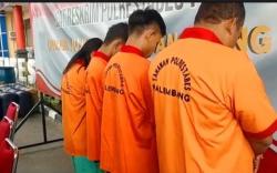  Polisi Bongkar Penampungan Solar Berkedok Bengkel, 4 Tersangka Ditangkap 