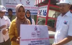 Aksi Nyata, Partai Perindo Bagikan Gerobak dan Modal Usaha ke Pedagang di Sulteng 