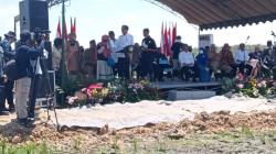 Kunjungan ke Blora, Presiden Jokowi Terkesan dengan Lokasi Acara yang Berlumpur