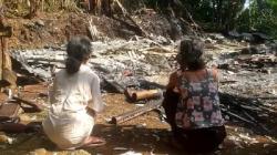 Tanpa Alasan Jelas, Pria di Pangandaran Tega Bakar Rumah Nenek<