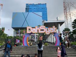 Masyarakat Antusias Nonton HUT ke-15 Dahsyat di MNC Studios, Ada Farel Prayoga hingga JKT48