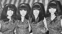 Deretan Band Lawas Terkenal Gayanya Nyentrik, Nomor 5 Personelnya Cantik-cantik Eksis Sejak Era 60-an