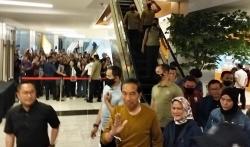 Jokowi Nikmati Deep Purple, Sempat Berbincang 10 Menit dengan Personel Band Usai Konser<