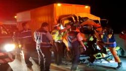 Kecelakaan di Tol Cipularang, Truk Boks Tabrak Belakang Kendaraan Lain, 1 Tewas<
