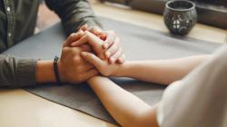 10 Pertanyaan Jebakan untuk Pacar guna Uji Kesetiaan, Pasanganmu Pasti Bakal Mikir Keras