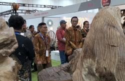 Buka JIFFINA 2023, Sultan Minta Pelaku Usaha Furnitur dan Kerajinan Terus Berinovasi