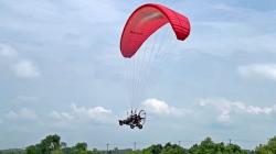 Kabar Gembira, Olahraga Paramotor Kini Hadir di Lampung