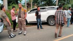 Mobil Dinas Wakil Bupati Mukomuko Kecelakaan di Desa Bandar Jaya