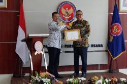 Angkasa Pura I Jadi Perusahaan Pertama Terima Sertifikat Program Kepatuhan Persaingan Usaha