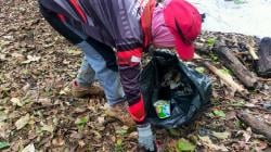 15 Karung Sampah Diangkut dari Gunung Burangrang KBB, Banyak Botol Berisi Urine<