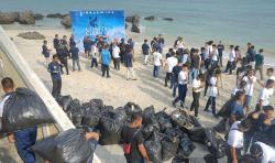  Jaga Kelestarian Alam, Pemkot Sabang Gelar Aksi Bersih Pantai Kasih 