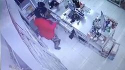 Perampokan Mini Market di Cilacap, Pelaku Todongkan Pistol dan Kuras Uang Kasir 