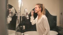 Cegah Gigi Berlubang, Sikat Gigi Sebaiknya Dilakukan setelah Makan