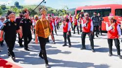Lagu Yamko Rambe Yamko dan Tarian Imbo Cone Sambut Jokowi di PYCH Jayapura