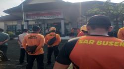 Terpeleset, Remaja 13 Tahun Hanyut di Sungai Gobak Semarang