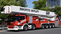 4 Tank Pemadam Kebakaran Terkuat di Dunia, Ada yang Mirip Dinosaurus