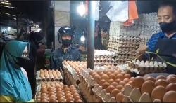 Jelang Ramadhan, Harga Telur dan Cabai di Pasar Gusher Tarakan Naik Signifikan<