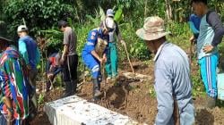 Pergerakan Tanah di Cisompet Garut Meluas, Belasan Makam Dibongkar dan Direlokasi<