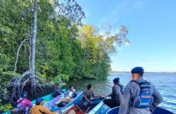 Perahu Tabrak Tali Jangkar Tongkang, Pemancing  di Paser Hilang Tenggelam