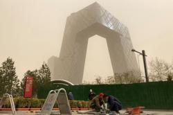 Duh! Setengah Miliar Penduduk China Terdampak Badai Pasir