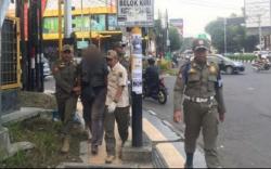 Pamer Alat Vital, Pengamen di Malang Diamankan Satpol PP