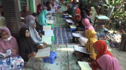 Melihat Aktivitas Pesantren Lansia di Semarang saat Ramadhan<