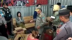 Razia Miras di Pangandaran Diduga Bocor, Petugas Hanya Sita Puluhan Botol<
