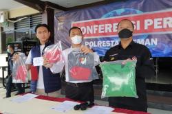 2 Kakek-Kakek Bobol Rumah saat Ditinggal Pemiliknya Sholat di Masjid, 1 Pelaku Menyamar Jadi Ojol 