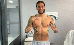 Pemain Ini Ngotot Bertanding usai Terkena Serangan Jantung di Lapangan, Kok Bisa?