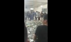 Kubah Masjid di Makassar Roboh Timpa Jemaah Tarawih, 12 Orang Terluka<