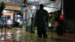  Diguyur Hujan Deras sejak Pagi hingga Malam, Kota Pamekasan Terendam Banjir