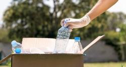 Pertukaran Budaya sekaligus Menjaga Lingkungan dengan Memilah Sampah 