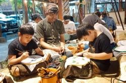 Ngabuburit Asyik di Kulonprogo, Susuri Desa dengan Mobil VW Hingga Belajar Membatik<