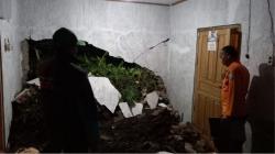 BPBD Garut Sebut Bencana Banjir Terjang 3 Kecamatan, Rumah Warga Rusak<