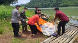 Niat Cari Ikan, Warga Cianjur Malah Temukan Mayat Mengambang di Sungai Citarum<
