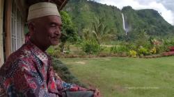 Viral Pemilik Rumah Kayu dengan View Curug Citambur Cianjur Tolak Tawaran Rp2 Miliar<