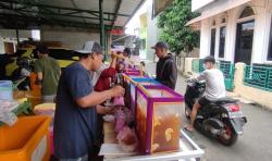 Es Warna-warni Marak di Bulan Puasa, Segini Omzetnya 