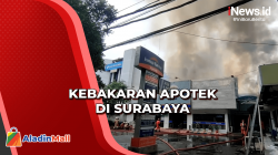 Apotek di Surabaya Terbakar, 10 Mobil Damkar Dikerahkan