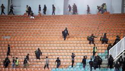Kericuhan Suporter Persib vs Persis Gegara Saling Ejek