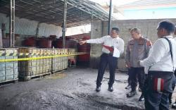 Pertamina Sedot Solar Oplosan dari Lokasi Penggerebekan di Ogan Ilir<