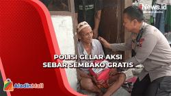 Ngabuburit, Polisi di Sidoarjo Gelar Aksi Sebar Sembako untuk Warga